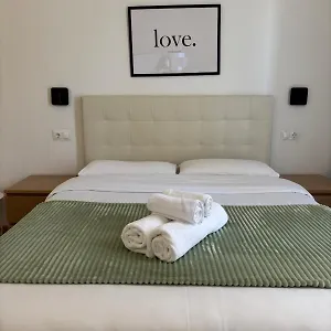  Apartment Luxury Estudio Centro Spanien